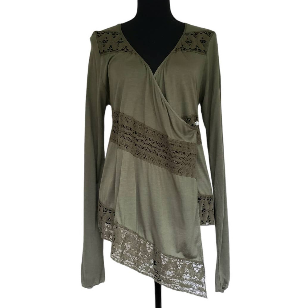 🆕 Tiny Anthropologie Asymmetrical Long Sleeve Top